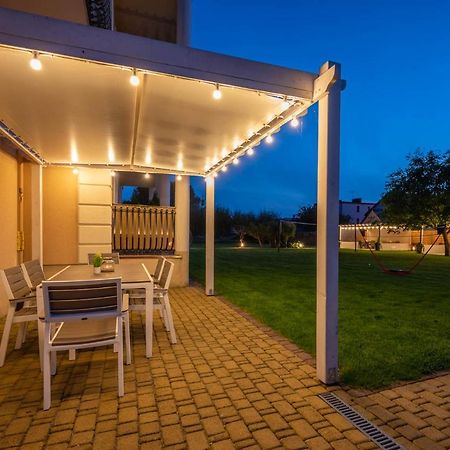 Pensjonat Marynarski - Apartamenty Darlowko Buitenkant foto